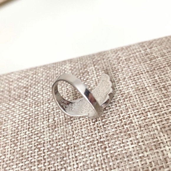 VINTAGE | Pinky Rings - Picture 2 of 3